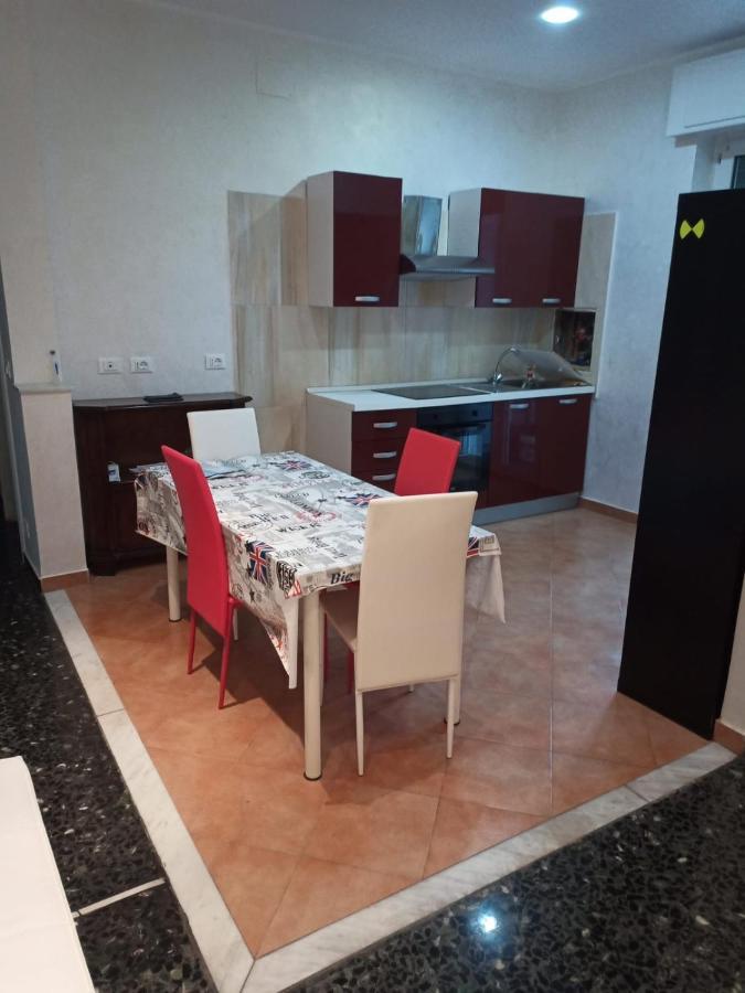 Dolce Notte, Near San Martino Hospital Bed & Breakfast Genoa Exterior photo