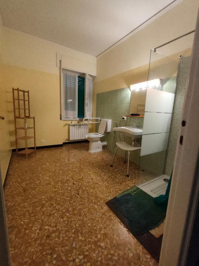 Dolce Notte, Near San Martino Hospital Bed & Breakfast Genoa Exterior photo